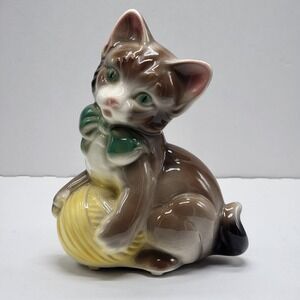 Vintage Royal Copley Collectable Kitten Figurine With Yellow Yarn 7" Cat